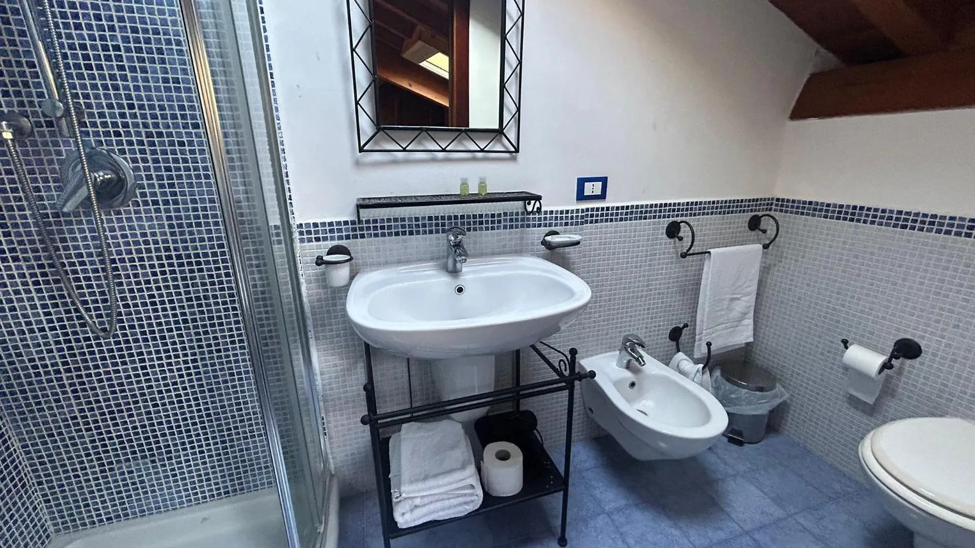 Ramo Fiorito Bed & Breakfast Sant'Agata Li Battiati Italy