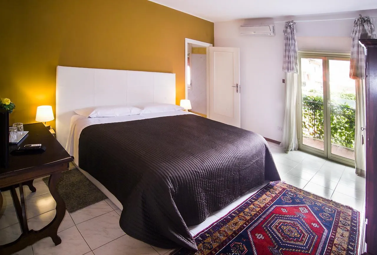 Ramo Fiorito Bed & Breakfast Sant'Agata Li Battiati